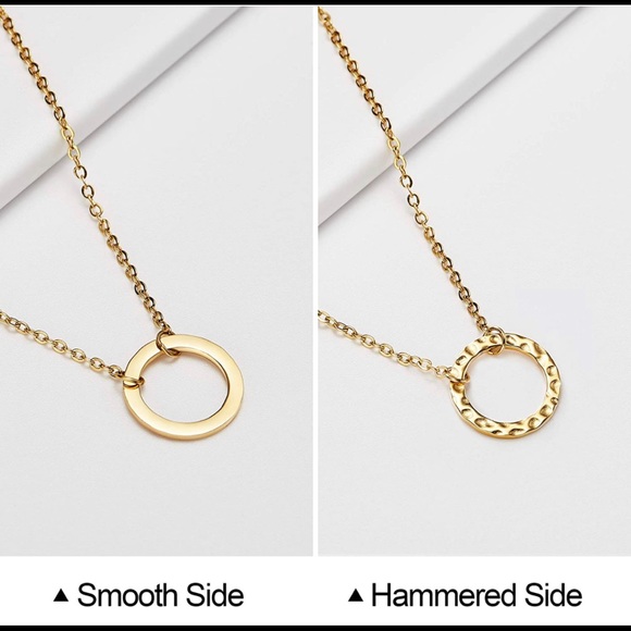 Choker Necklace - Picture 2 of 4